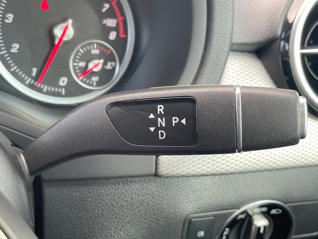 MERCEDES BENZ B CLAS 2017 Image 31