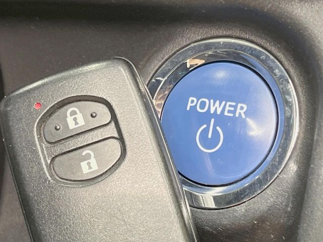 TOYOTA AQUA 2012 Image 31