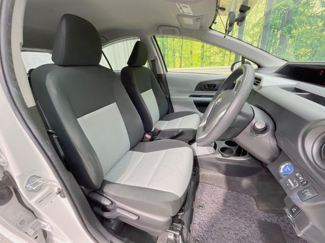 TOYOTA AQUA 2012 Image 31