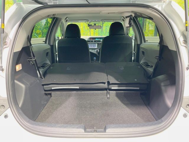 TOYOTA AQUA 2012 Image 31