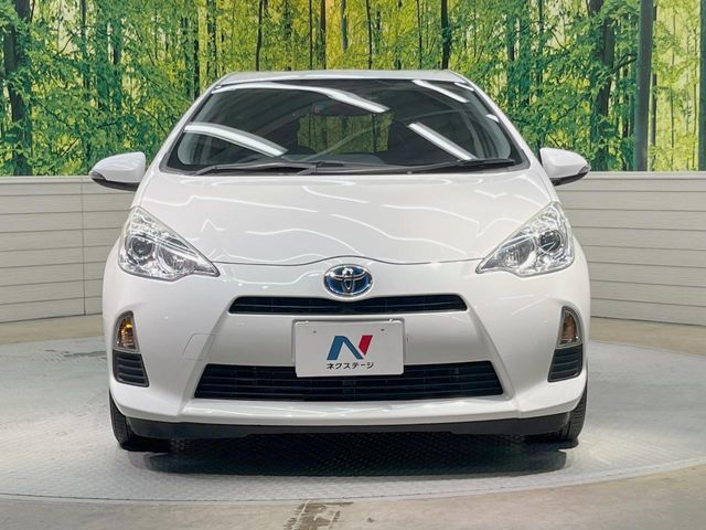 TOYOTA AQUA 2012 Image 31