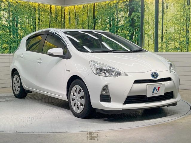 TOYOTA AQUA 2012 Image 31