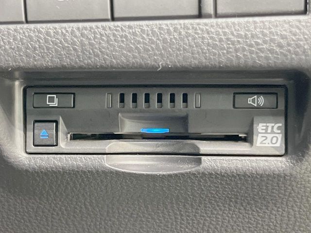 TOYOTA HARRIER 2WD 2021 Image 31