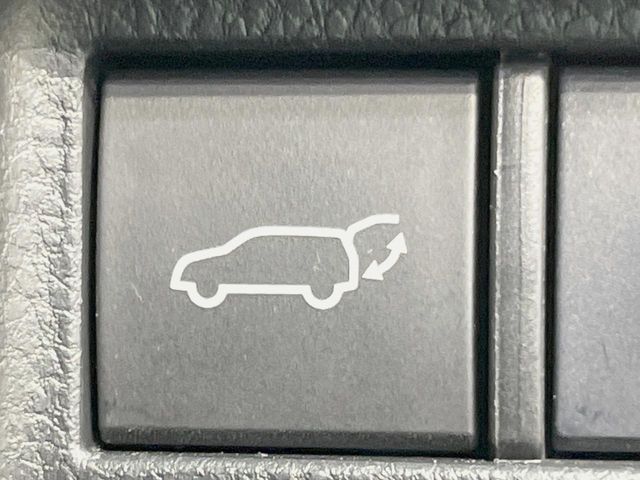 TOYOTA HARRIER 2WD 2021 Image 31