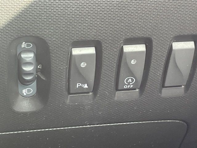 RENAULT TWINGO 2018 Image 31