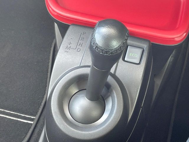 RENAULT TWINGO 2018 Image 31