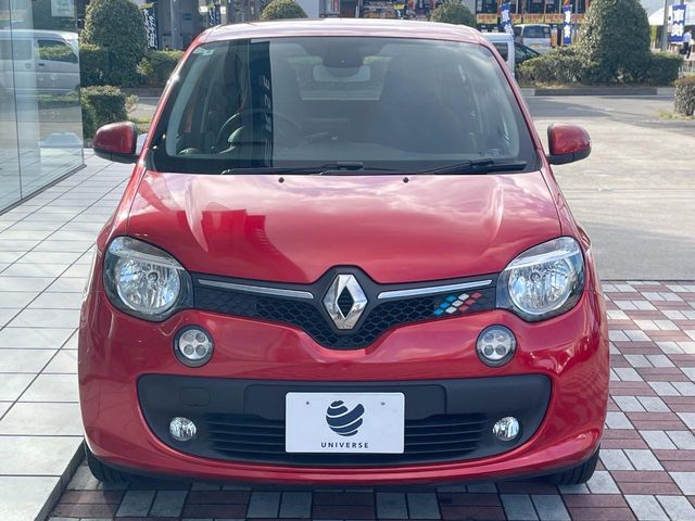 RENAULT TWINGO 2018 Image 31