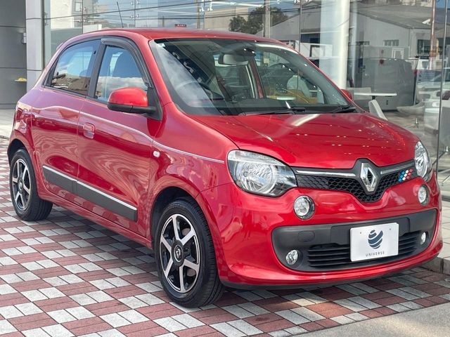 RENAULT TWINGO 2018 Image 31