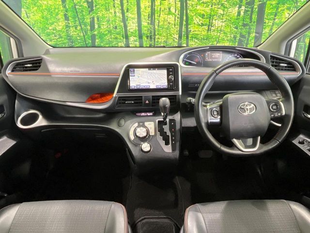 TOYOTA SIENTA HYBRID 2018 Image 31