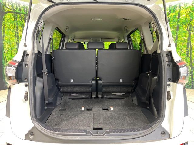 TOYOTA SIENTA HYBRID 2018 Image 31