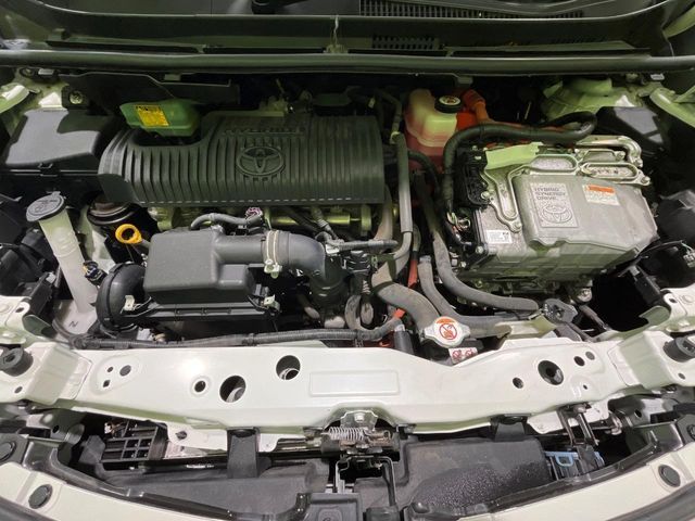 TOYOTA SIENTA HYBRID 2018 Image 31