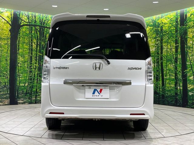 HONDA STEPWAGON SPADA 2013 Image 31