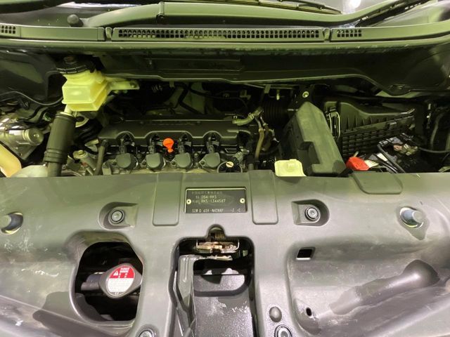 HONDA STEPWAGON SPADA 2013 Image 31