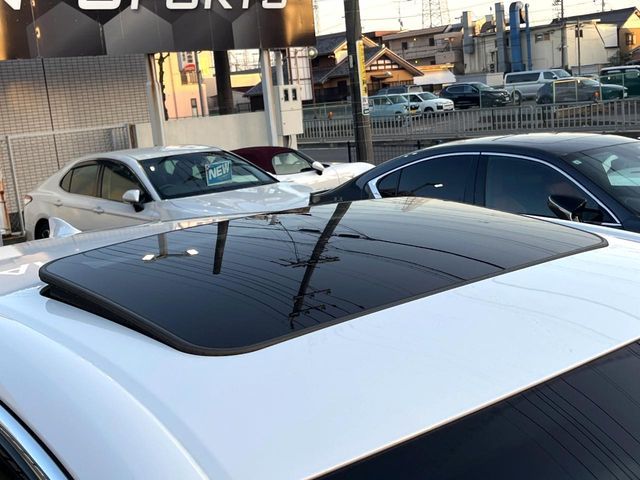 TOYOTA LEXUS LS500H 4WD 2019 Image 31