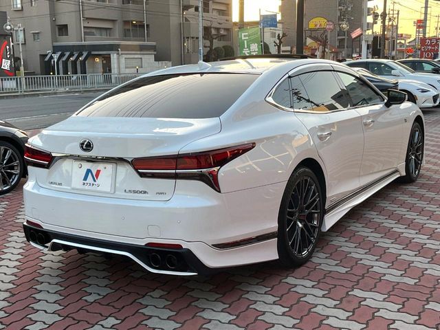 TOYOTA LEXUS LS500H 4WD 2019 Image 31