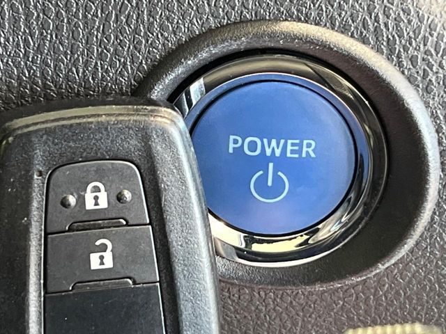 TOYOTA C-HR 2018 Image 31