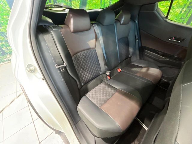 TOYOTA C-HR 2018 Image 31