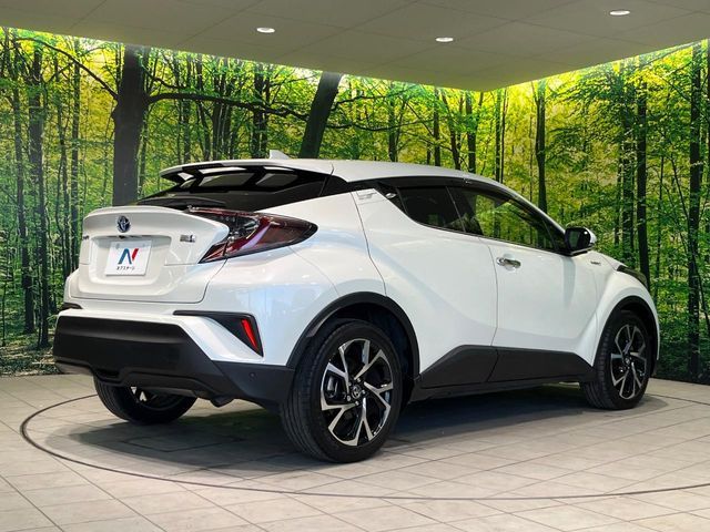 TOYOTA C-HR 2018 Image 31