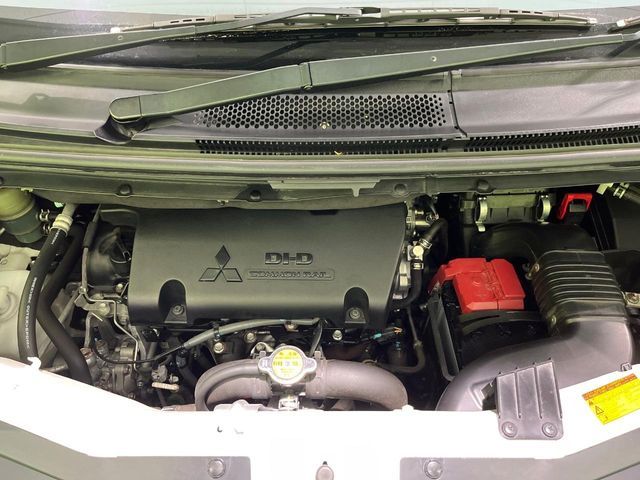 MITSUBISHI DELICA D:5 4WD 2018 Image 31