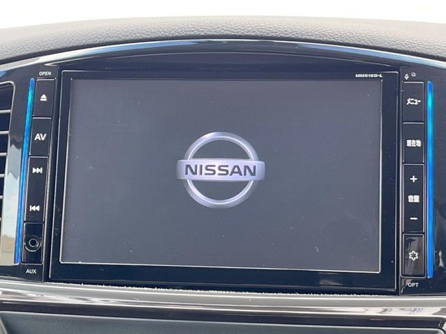 NISSAN ELGRAND 2017 Image 31