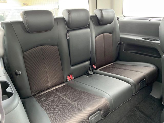 NISSAN ELGRAND 2017 Image 31