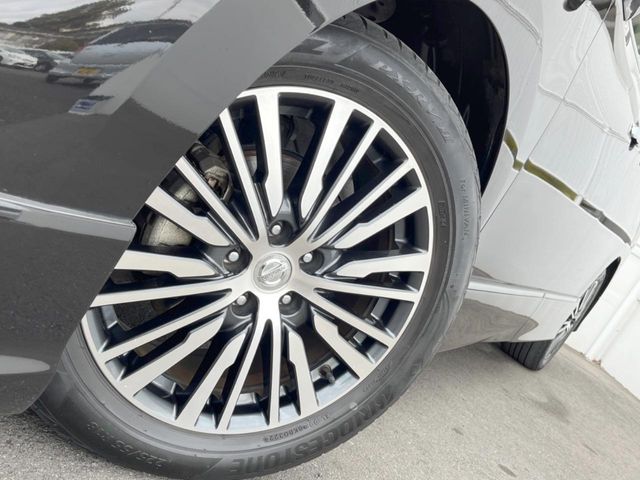 NISSAN ELGRAND 2017 Image 31