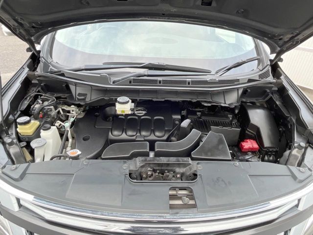 NISSAN ELGRAND 2017 Image 31