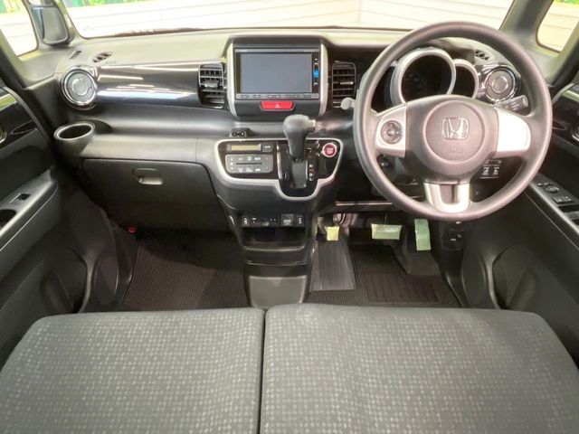 HONDA N BOX CUSTOM 2016 Image 31