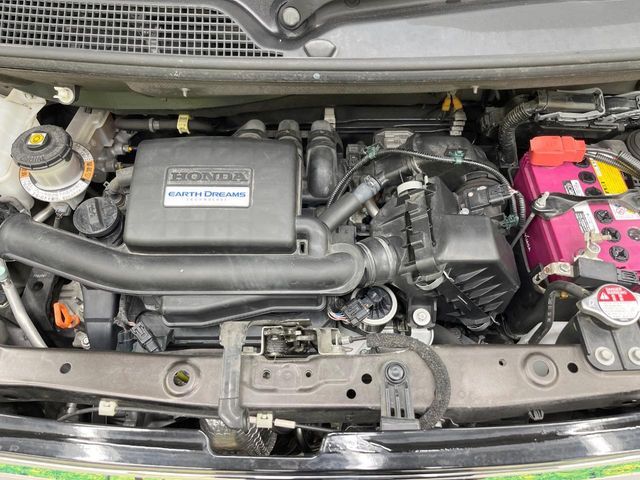 HONDA N BOX CUSTOM 2020 Image 31