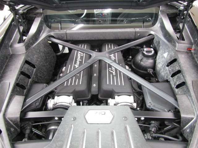 LAMBORGHINI HURACAN 2017 Image 31