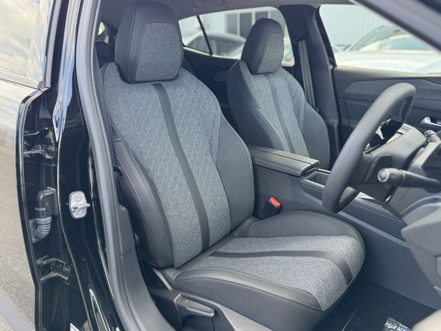 PEUGEOT 408 2025 Image 31