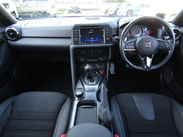 NISSAN GT-R 2020 Image 31