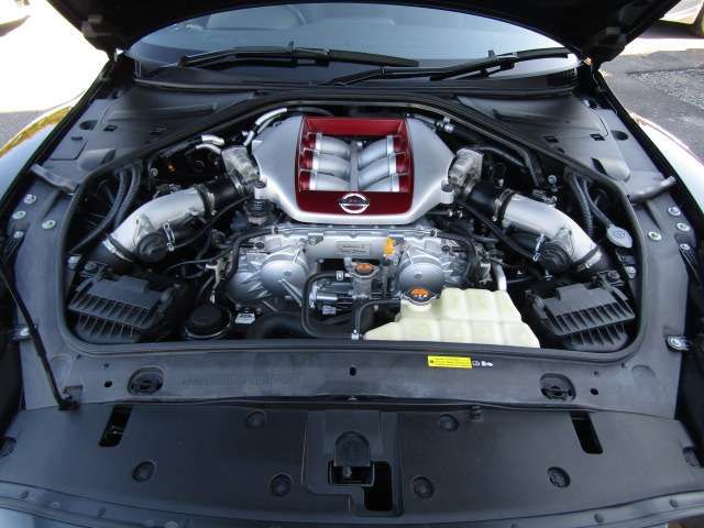 NISSAN GT-R 2020 Image 31