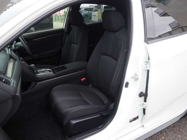 HONDA CIVIC HATCHBACK 2018 Image 31