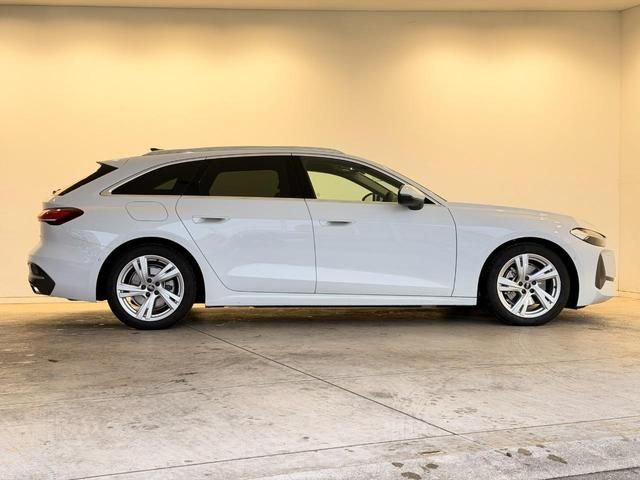 AUDI A5 AVANT 2025 Image 31