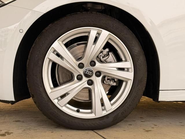 AUDI A5 AVANT 2025 Image 31