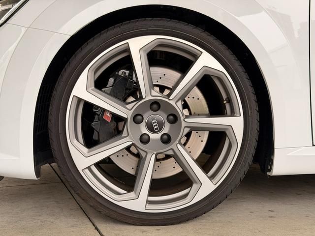 AUDI TT RS ROADSTAR 2017 Image 31