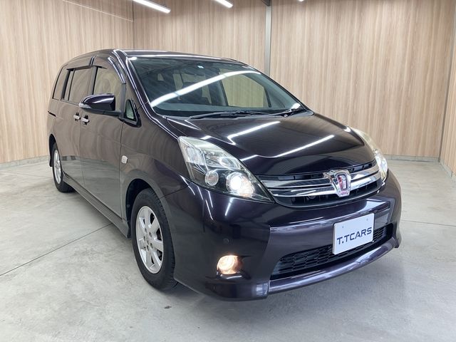 TOYOTA ISIS 2015 Image 31