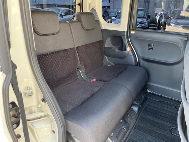 DAIHATSU TANTO CUSTOM 2014 Image 31