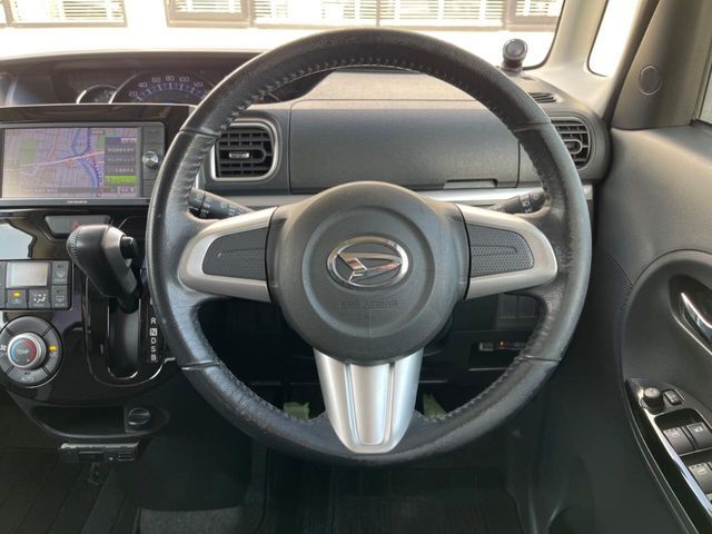 DAIHATSU TANTO CUSTOM 2014 Image 31