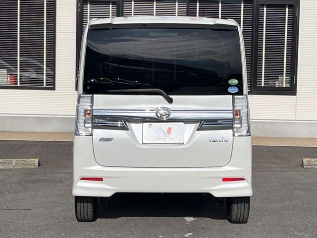 DAIHATSU TANTO CUSTOM 2014 Image 31