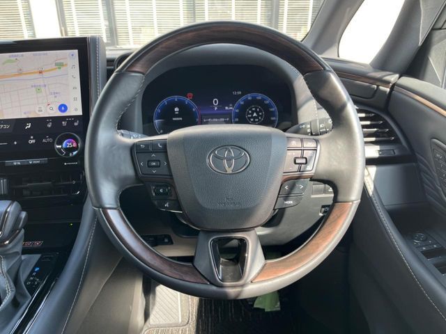 TOYOTA ALPHARD HYBRID 2023 Image 31