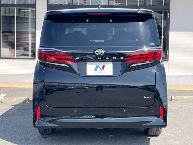 TOYOTA ALPHARD HYBRID 2023 Image 31