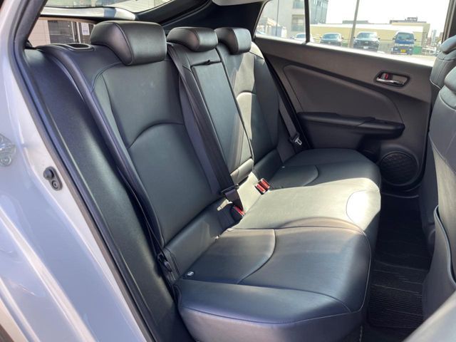 TOYOTA PRIUS 2019 Image 31