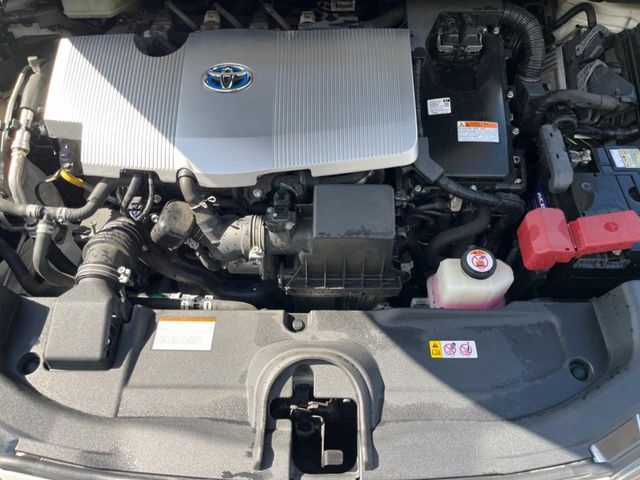 TOYOTA PRIUS 2019 Image 31