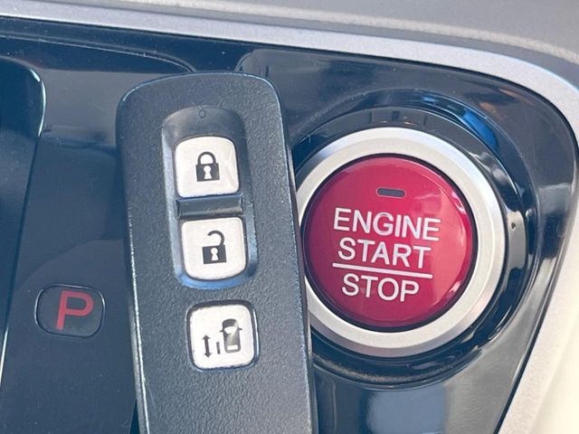 HONDA N BOX 2014 Image 31