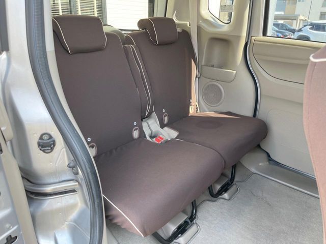 HONDA N BOX 2014 Image 31