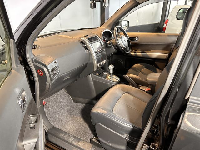 NISSAN X-TRAIL 4WD 2013 Image 31