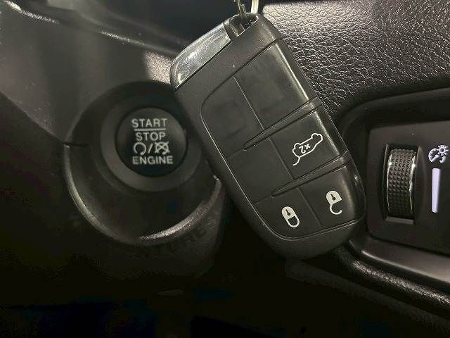 JEEP RENEGADE 2020 Image 31