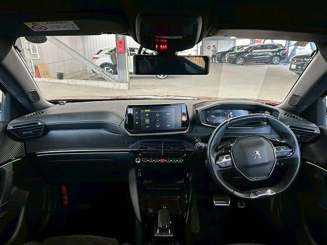 PEUGEOT 2008 2020 Image 31